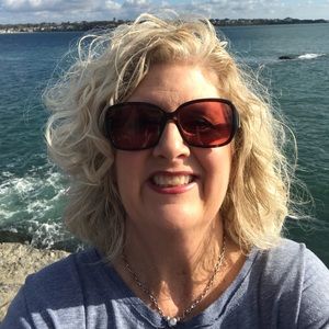 Meet your Posher, Paula